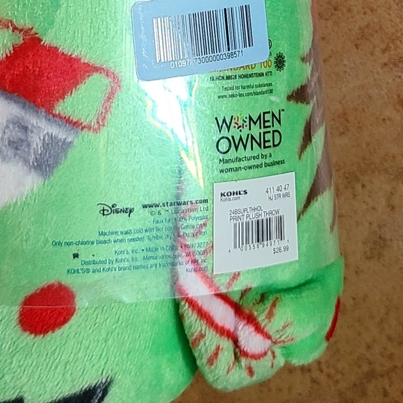 The Big One Bedding Nwt The Big One Brand Christmas Themed Star Wars Throw Blanket Poshmark